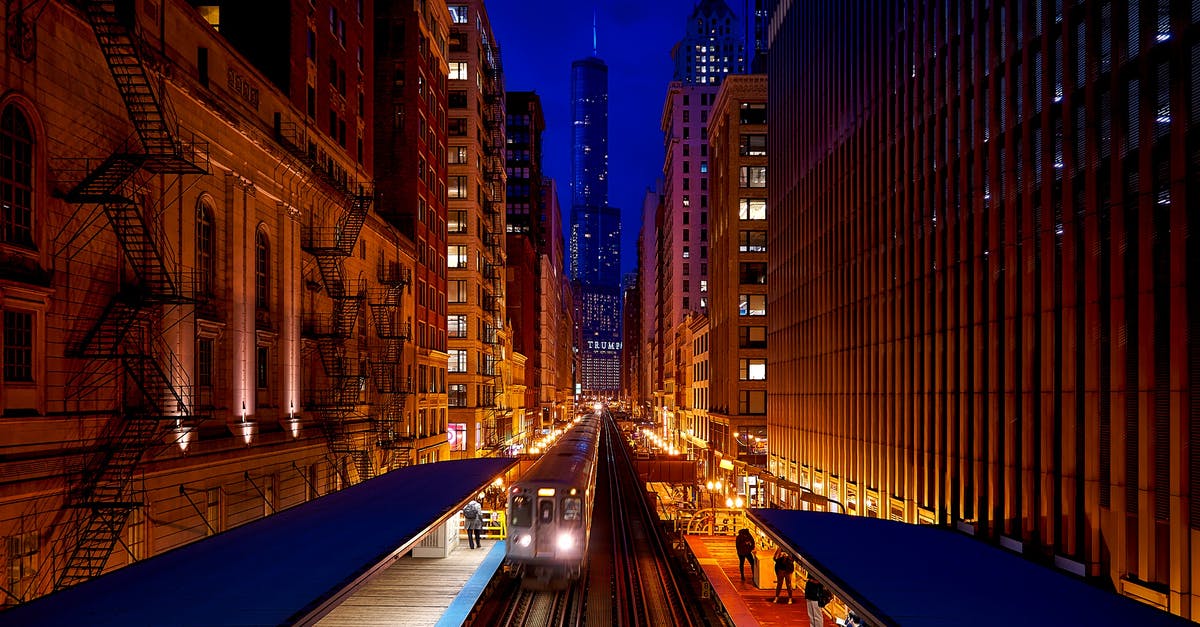 Melbourne: Traveling from Southern Cross station to hotel at 11 PM - Train Station during Night Time Melbourne: Traveling from Southern Cross station to hotel at 11 PM - Train Station during Night Time
