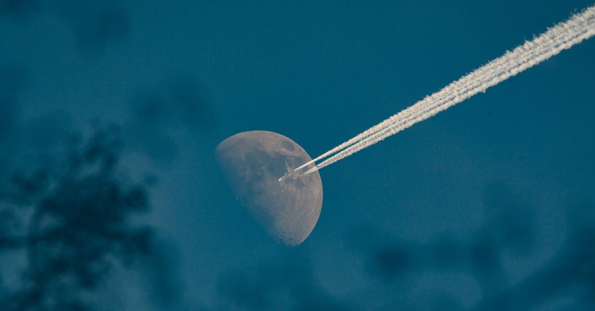 Not flying the last segment of the first half of a return flight - Half Moon in the Sky