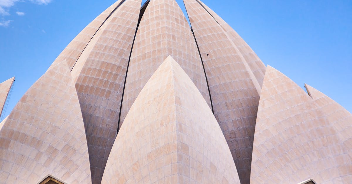 Options for overnight layover in Delhi - Brown Concrete Building Under Blue Sky Options for overnight layover in Delhi - Brown Concrete Building Under Blue Sky