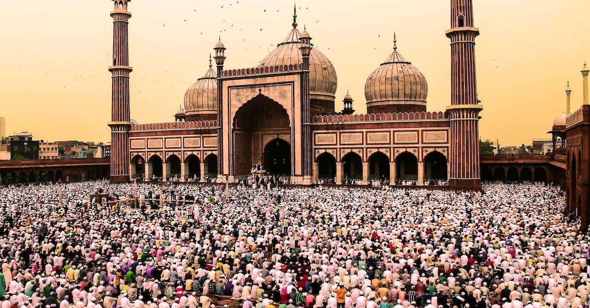 Possibility of praying in Masjid Al-Aqsa (Jerusalem) - Photo Of Crowd Of People Gathering Near Jama Masjid, Delhi Possibility of praying in Masjid Al-Aqsa (Jerusalem) - Photo Of Crowd Of People Gathering Near Jama Masjid, Delhi
