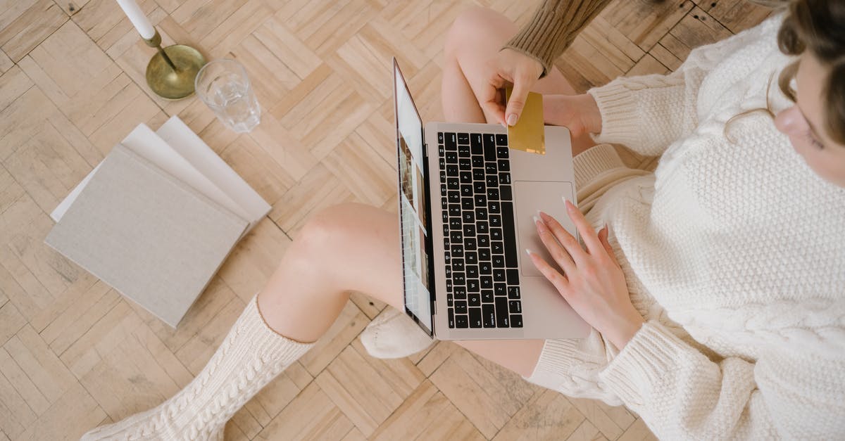 Purchasing HUF to use in Budapest - Women doing an Online Shopping Purchasing HUF to use in Budapest - Women doing an Online Shopping
