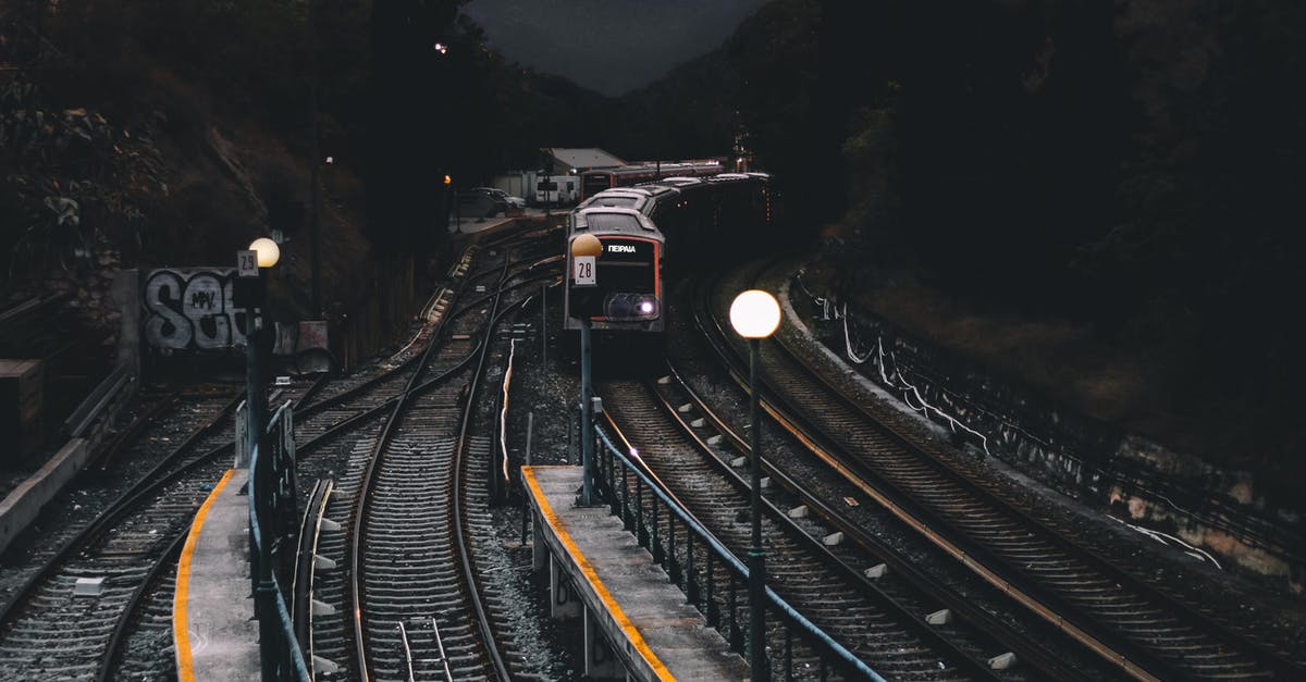 Saint-Louis (Haut-Rhin) train station to MLH/BSL? - Train on Railways during Nighttime Saint-Louis (Haut-Rhin) train station to MLH/BSL? - Train on Railways during Nighttime