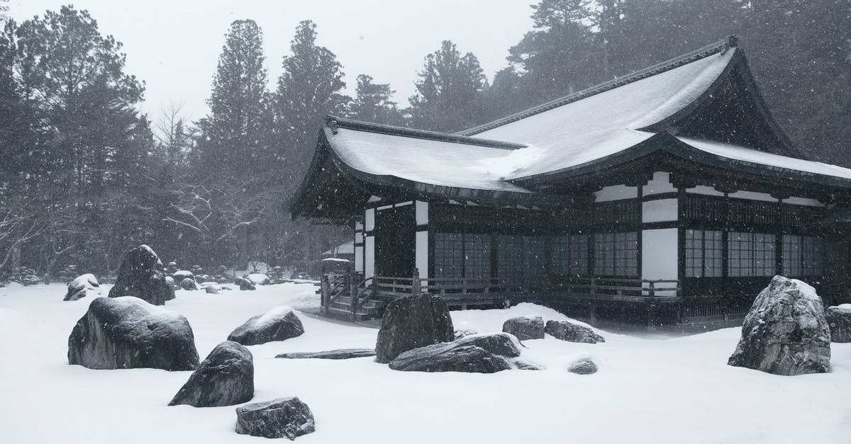 South Korea vs. Japan. Which gets cold earlier in autumn? - White aAnd Brown House Covered With Snow South Korea vs. Japan. Which gets cold earlier in autumn? - White aAnd Brown House Covered With Snow