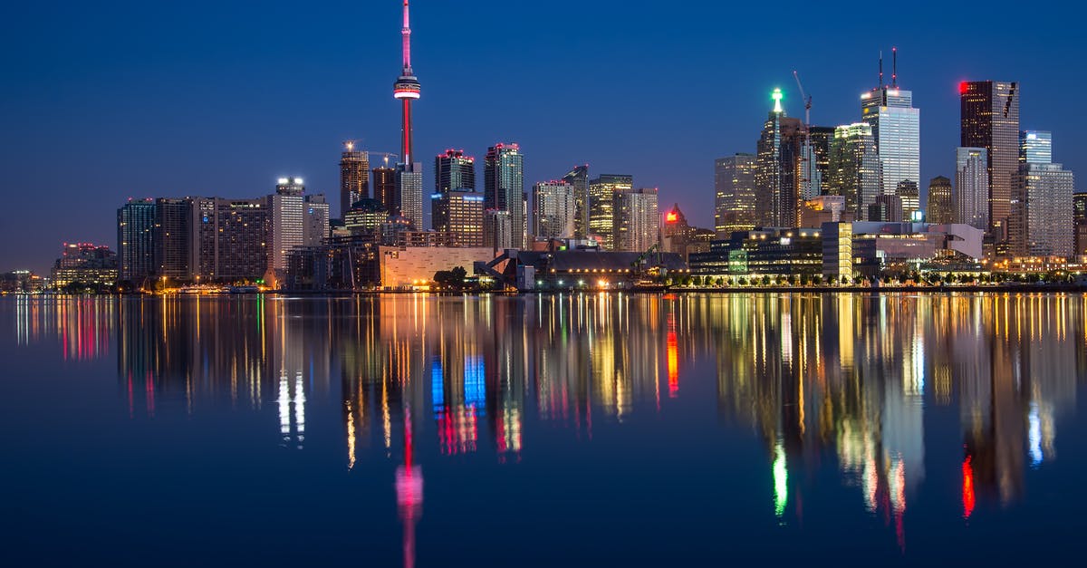 Transit visa requirement. EgyptAir Mumbai to Toronto via Cairo [duplicate] - Photo of Toronto Cityscape at Night