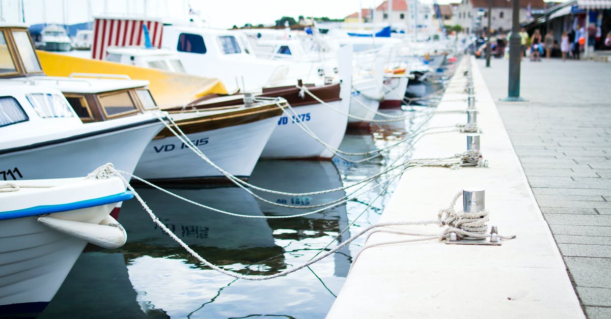 Transport Melbourne to Byron bay via Gold Coast Airport - Boats Near Dock