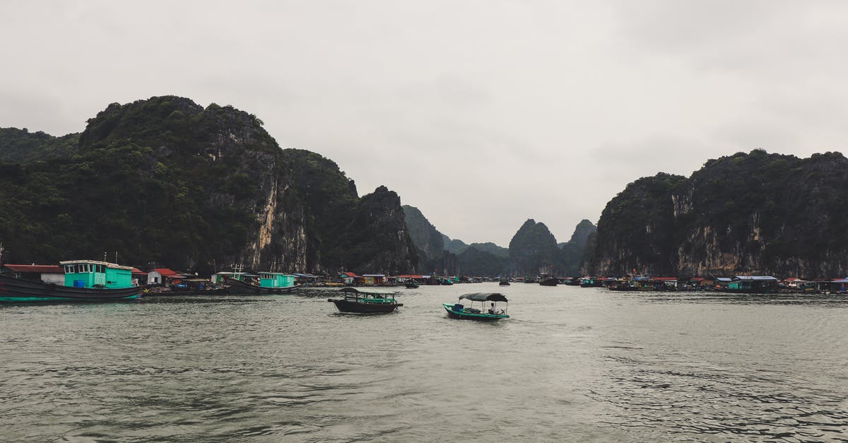 Transport options from Ha Tien, Vietnam to Kep, Cambodia - Boats on Body of Water
