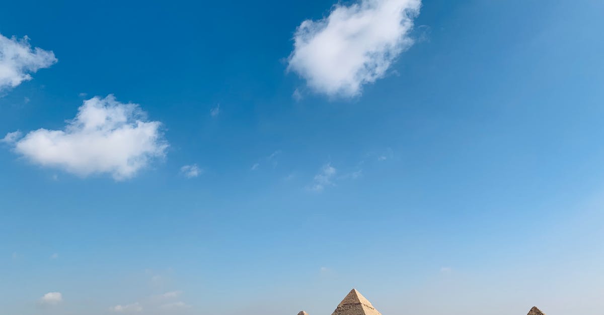 Travel adaptor in Egypt - can I buy the UK adaptor in Cairo? - Three Great Pyramid Under The Blue Sky Travel adaptor in Egypt - can I buy the UK adaptor in Cairo? - Three Great Pyramid Under The Blue Sky