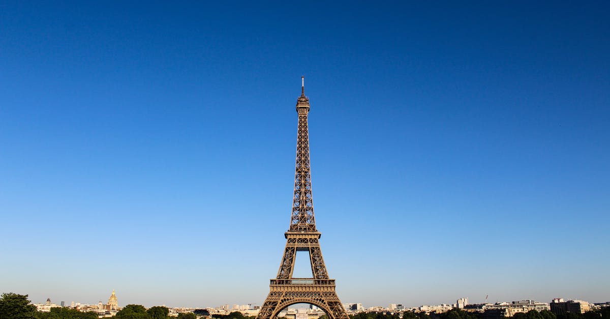 Travel time in Paris between Montparnasse and Paris St Michel - Eiffel Tower, Paris Travel time in Paris between Montparnasse and Paris St Michel - Eiffel Tower, Paris