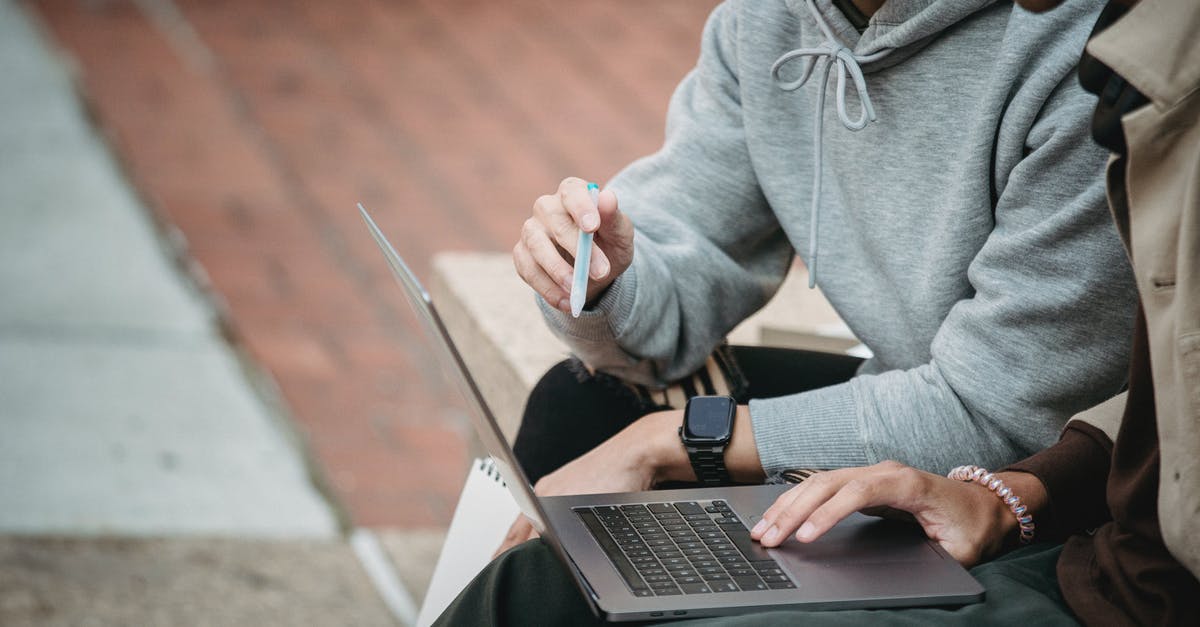 UK border crossing and electronic privacy: What do I need to know as a visitor? - Crop students doing homework together UK border crossing and electronic privacy: What do I need to know as a visitor? - Crop students doing homework together
