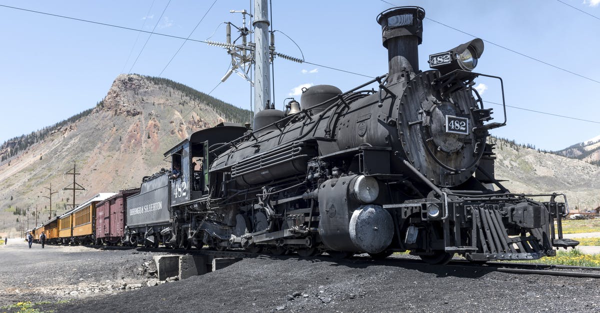 Vehicles required/allowed in weigh stations on US interstates - Freight Train during Day Vehicles required/allowed in weigh stations on US interstates - Freight Train during Day