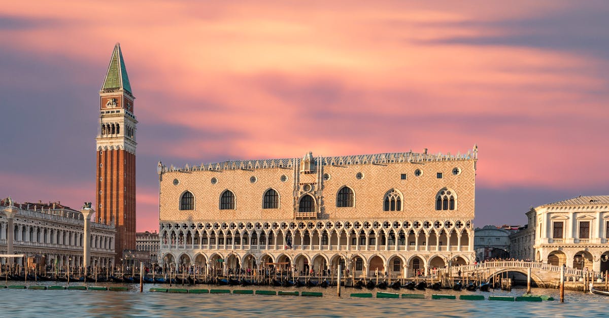 Venice Marco Polo Airport to Venice - Brown Building With Body of Water Venice Marco Polo Airport to Venice - Brown Building With Body of Water