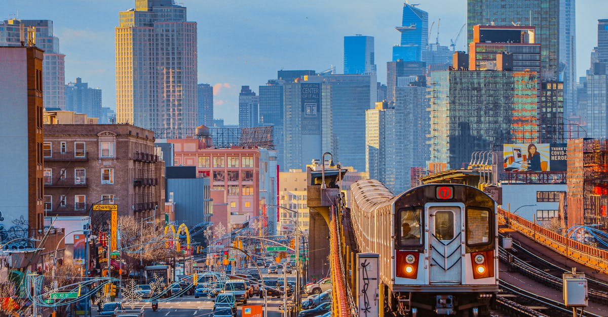 What's the history of this train system in Queens, New York? [closed] - Road Beside a Railway