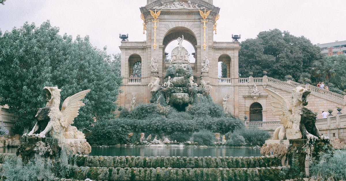 What are the differences between Barcelona Pass vs Barcelona Card vs Barcelona City Pass? - Aged masonry construction with animal sculptures and fountain with stairs in Citadel Park of Barcelona Spain What are the differences between Barcelona Pass vs Barcelona Card vs Barcelona City Pass? - Aged masonry construction with animal sculptures and fountain with stairs in Citadel Park of Barcelona Spain