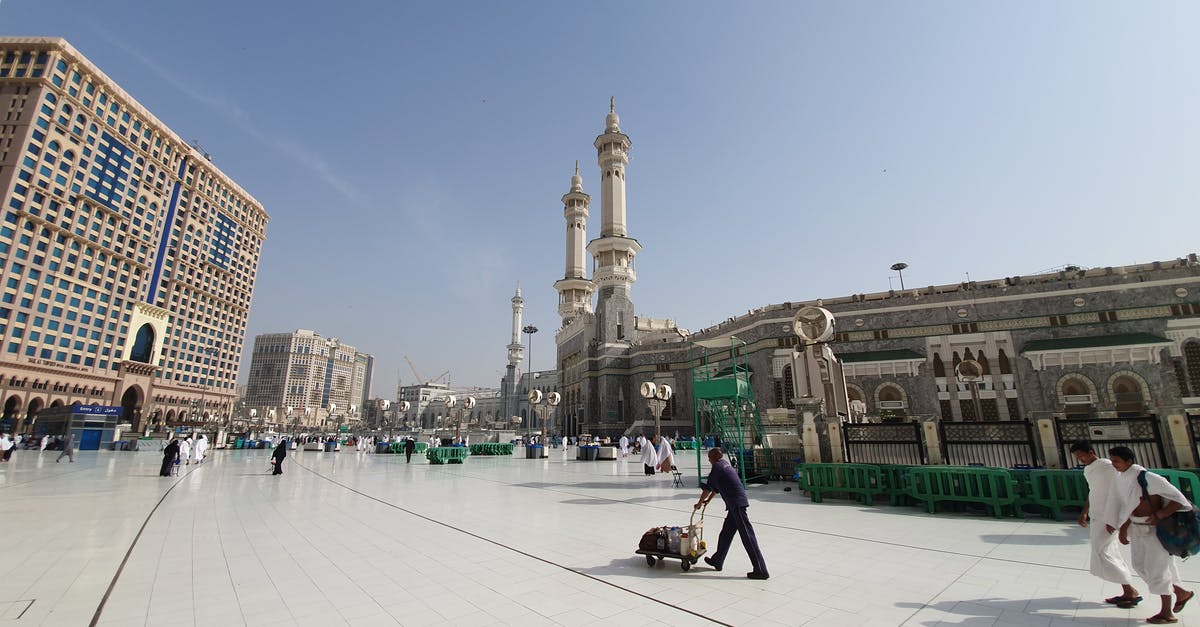 What are the options to travel to Mecca or Jabal al-Nour as a non-Muslim? - Skyline Photo of The Great Mosque of Mecca What are the options to travel to Mecca or Jabal al-Nour as a non-Muslim? - Skyline Photo of The Great Mosque of Mecca