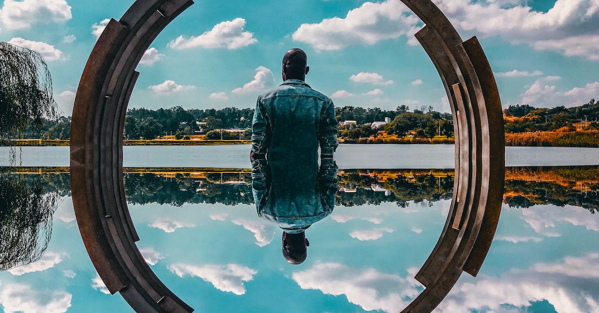 What are these double prices on voyages-sncf.com? - Man Standing Near Body of Water What are these double prices on voyages-sncf.com? - Man Standing Near Body of Water