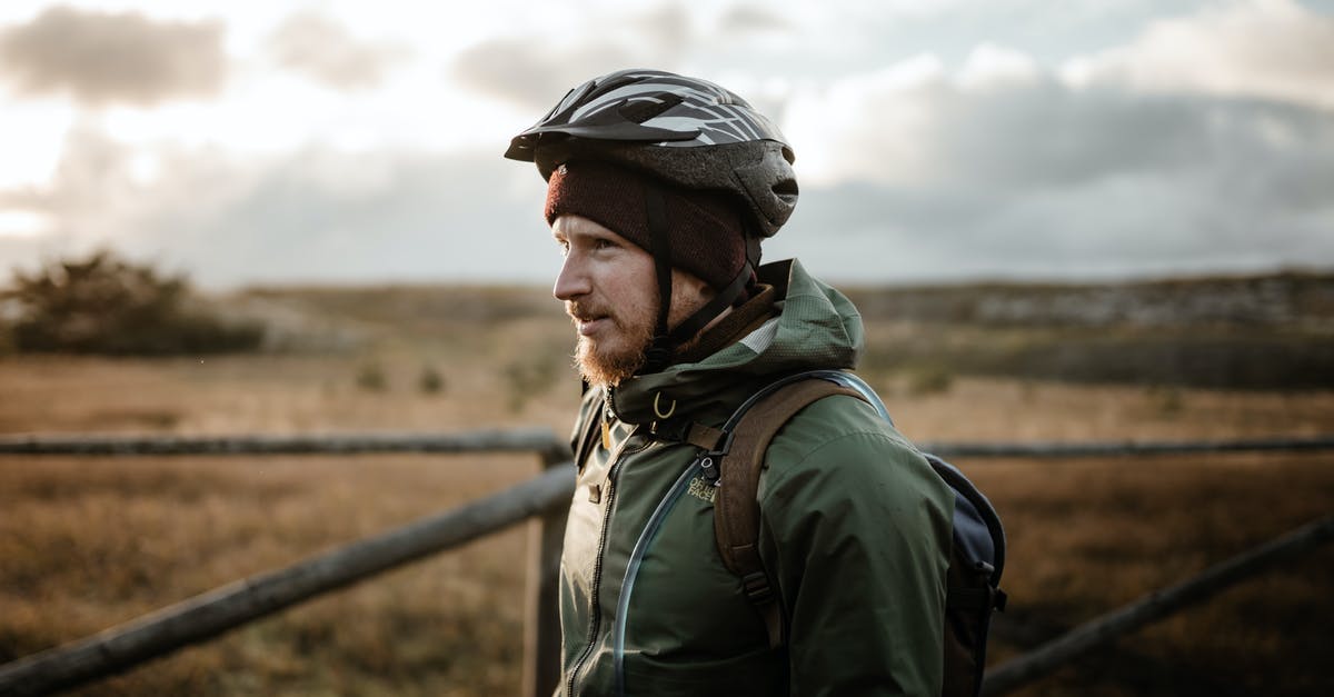 What consumer protections exist for air travelers in India? - Male tourist with rucksack in countryside field What consumer protections exist for air travelers in India? - Male tourist with rucksack in countryside field