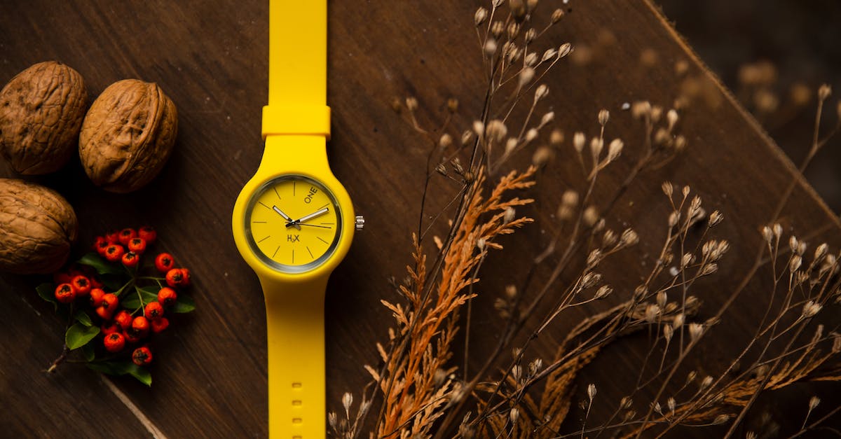 What is the most time and cost efficient way to get from Buenos Aires to Iguazu falls? - Yellow Watch on Tabletop What is the most time and cost efficient way to get from Buenos Aires to Iguazu falls? - Yellow Watch on Tabletop