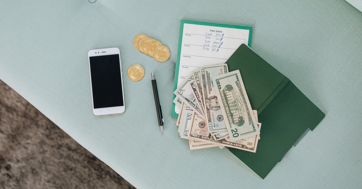 What needs to be paid in cash on an all-inclusive Egypt vacation? [closed] - Cash, Coings, Iphone and Notebook