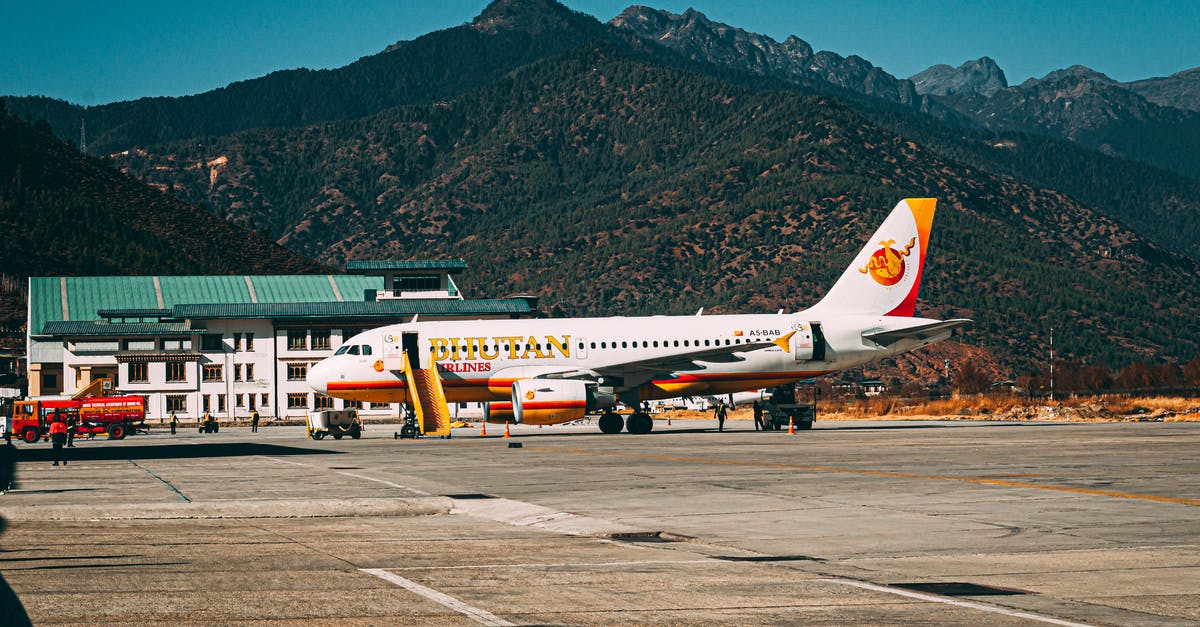 When does Scandinavian Mountains Airport open? - Passenger Plane on Tarmac When does Scandinavian Mountains Airport open? - Passenger Plane on Tarmac