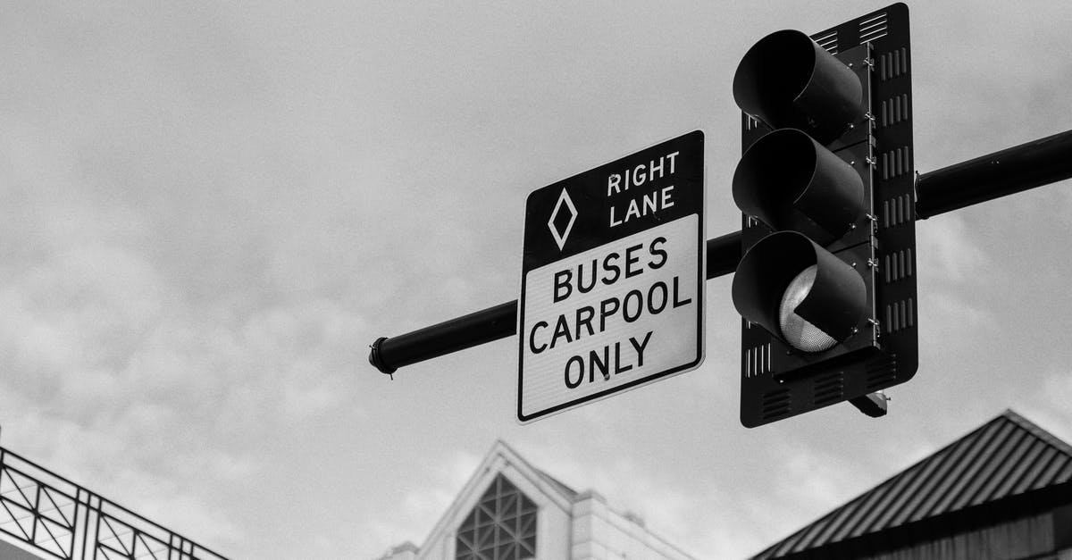 When is the last / overnight bus from Ankara to Göreme (Cappadocia)? - Traffic light with signboard on city street When is the last / overnight bus from Ankara to Göreme (Cappadocia)? - Traffic light with signboard on city street