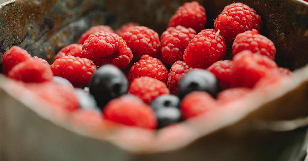 When the Edinburgh tram isn't running, is there an official alternative from the airport? - Appetizing ripe raspberries and blueberries in bowl When the Edinburgh tram isn't running, is there an official alternative from the airport? - Appetizing ripe raspberries and blueberries in bowl
