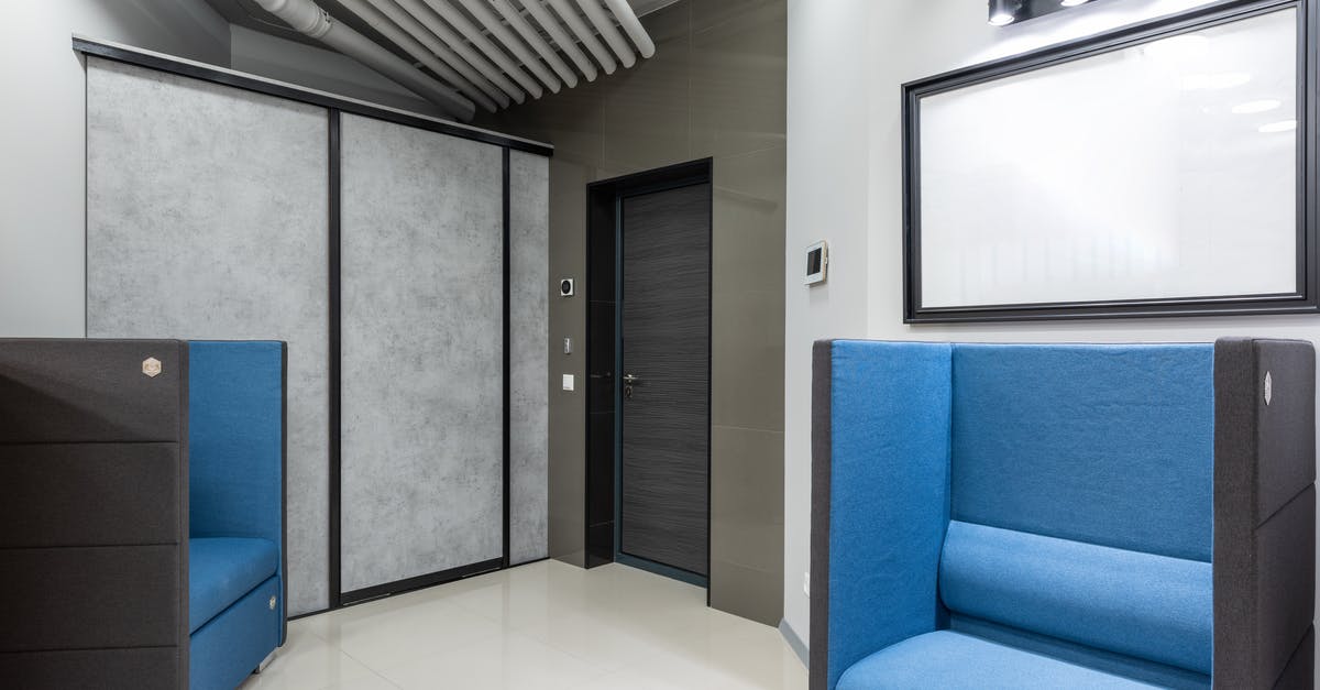 Where is this blue tile in the New York subway? - Interior of hall of contemporary workspace Where is this blue tile in the New York subway? - Interior of hall of contemporary workspace