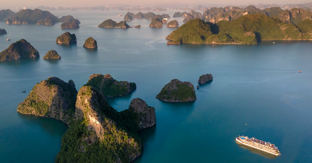 Which part of a cruise ship offers the least movement? - Cruise Ship in Sea Which part of a cruise ship offers the least movement? - Cruise Ship in Sea