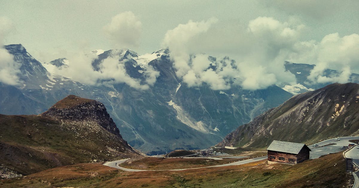 Why are Chinese mountains scaled by steps? (instead of winding paths) - People Biking on Road Why are Chinese mountains scaled by steps? (instead of winding paths) - People Biking on Road