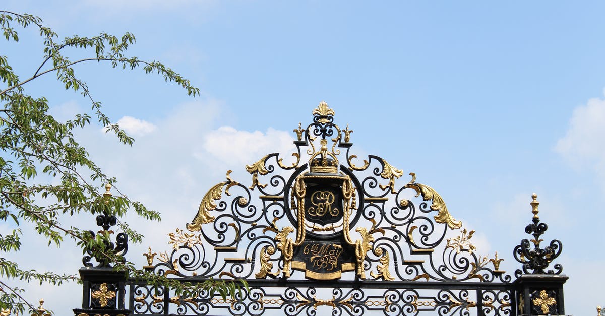 Will gate agents in London know if I'm "undesirable" before my stop-over in Johannesburg? [duplicate] - Regent's Park Gate