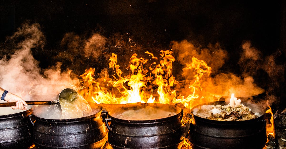 Will the cabin crew heat your own food up? - Time Lapse Photography of Four Black Metal Cooking Wares Will the cabin crew heat your own food up? - Time Lapse Photography of Four Black Metal Cooking Wares